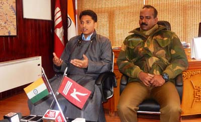 DC Leh Prasanna Ramaswamy and SSP Leh Uday Bhaskar Billa at a press conference in Leh on Thursday. -Excelsior/Stanzin DC Leh Prasanna Ramaswamy and SSP Leh Uday Bhaskar Billa at a press conference in Leh on Thursday. -Excelsior/Stanzin