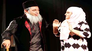 A scene from the play ‘Chupkar’. -Excelsior/Rakesh A scene from the play ‘Chupkar’. -Excelsior/Rakesh