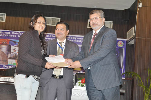 A winner being awarded for her presentation during the conference at JU on Saturday. A winner being awarded for her presentation during the conference at JU on Saturday.