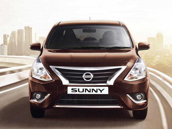 Nissan launches new Sunny, price starts at Rs 7.91 lakh Nissan launches new Sunny, price starts at Rs 7.91 lakh