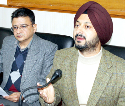 Deputy Commissioner Jammu Simrandeep Singh addressing a press conference on Saturday. -Excelsior/Rakesh Deputy Commissioner Jammu Simrandeep Singh addressing a press conference on Saturday. -Excelsior/Rakesh