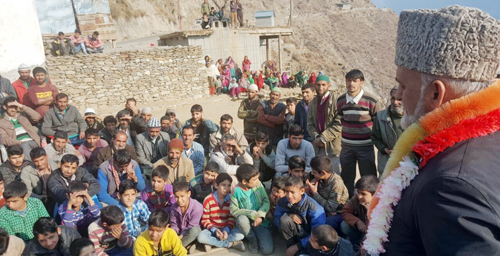 Cong MLA GM Saroori addressing public meeting in Drabshalla area of Inderwal constituency on Wednesday. Cong MLA GM Saroori addressing public meeting in Drabshalla area of Inderwal constituency on Wednesday.