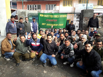 Forest officials raising slogans during protest at Bhaderwah. -Excelsior/Tilak Raj Forest officials raising slogans during protest at Bhaderwah. -Excelsior/Tilak Raj