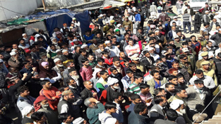 People protesting on Mendhar-Jammu road on Friday. People protesting on Mendhar-Jammu road on Friday.