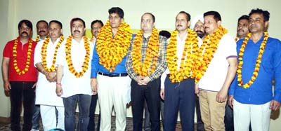 Newly elected office bearers of Udhampur Hotel Bar & Restaurant Association. Newly elected office bearers of Udhampur Hotel Bar & Restaurant Association.