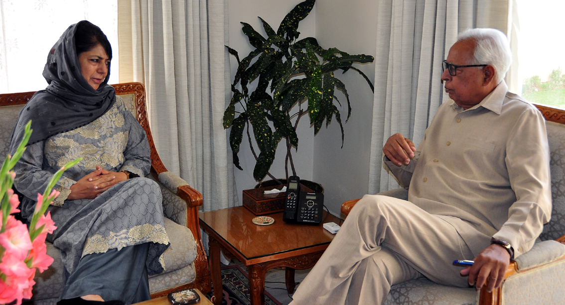 GOVERNOR MEETING MS. MEHBOOBA MUFTI, CHIEF MINISTER-17