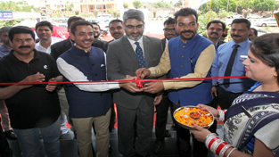 Anurag Mehta, Executive Director, Marketing, Sales and Services, Ford India inaugurating Tawi Ford in Jammu. -Excelsior/Rakesh Anurag Mehta, Executive Director, Marketing, Sales and Services, Ford India inaugurating Tawi Ford in Jammu. -Excelsior/Rakesh