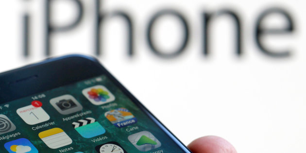 Apple selling 'Made in India' iPhones on trial basis Apple selling 'Made in India' iPhones on trial basis