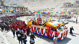 Bakula birth centenary celebration procession being taken out in Leh on Friday. -Excelsior/ Morup Stanzin Bakula birth centenary celebration procession being taken out in Leh on Friday. -Excelsior/ Morup Stanzin