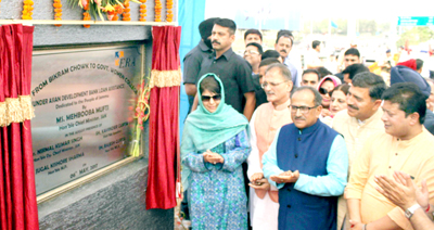 Chief Minister Mehbooba Mufti inaugurating flyover in Jammu on Saturday. -Excelsior/Rakesh Chief Minister Mehbooba Mufti inaugurating flyover in Jammu on Saturday. -Excelsior/Rakesh