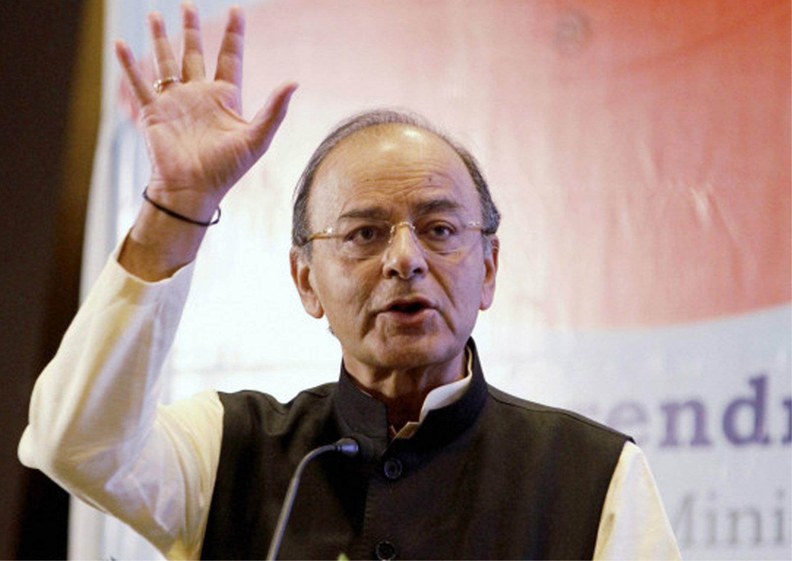 Controversial HC judge C S Karnan retires today Controversial HC judge C S Karnan retires today