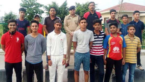 Young cricketers posing for a group photograph along with dignitaries before leaving for Jallandhar on Monday. Young cricketers posing for a group photograph along with dignitaries before leaving for Jallandhar on Monday.
