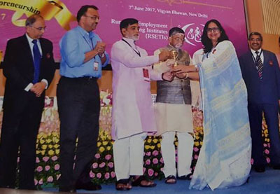 Commissioner Secretary RDD Nirmal Sharma receiving award at New Delhi. Commissioner Secretary RDD Nirmal Sharma receiving award at New Delhi.
