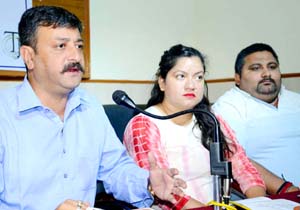 Team Jammu Chairman addressing a press conference on Sunday. -Excelsior/Rakesh Team Jammu Chairman addressing a press conference on Sunday. -Excelsior/Rakesh