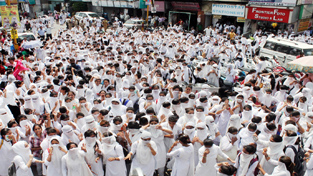 GCW Parade students protesting against dress code harassment by college authorities on Tuesday. -Excelsior/ Rakesh GCW Parade students protesting against dress code harassment by college authorities on Tuesday. -Excelsior/ Rakesh