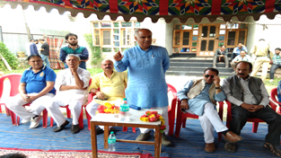 BJP general secretary (Org) Ashok Koul addressing party meeting at Budgam on Wednesday. BJP general secretary (Org) Ashok Koul addressing party meeting at Budgam on Wednesday.