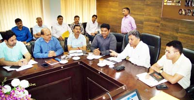 CIC Khursheed Ahmed Ganai interacting with officers of Jammu Municipal Corporation (JMC) on Friday. CIC Khursheed Ahmed Ganai interacting with officers of Jammu Municipal Corporation (JMC) on Friday.