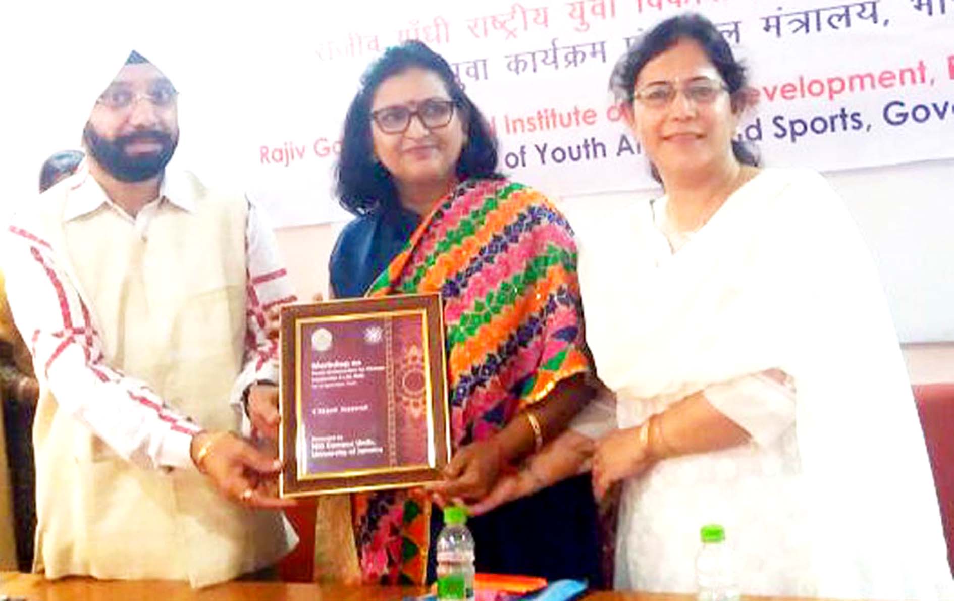Prof Anita Billawaria being presented memento during inaugural of 5-day workshop at JU on Monday. Prof Anita Billawaria being presented memento during inaugural of 5-day workshop at JU on Monday.