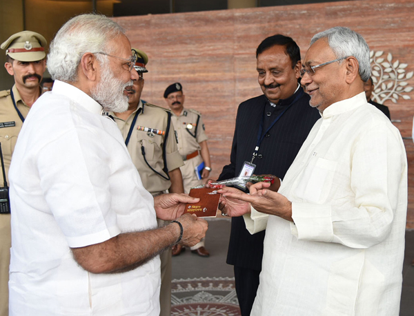 Prime Minister Narendra Modi in conversation with Bihar Chief Minister Nitish Kumar during his visit at Patna Museum, in Patna on Saturday. (UNI) Prime Minister Narendra Modi in conversation with Bihar Chief Minister Nitish Kumar during his visit at Patna Museum, in Patna on Saturday. (UNI)