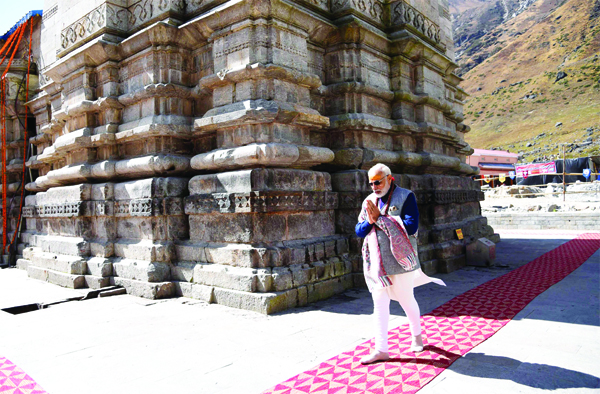 Prime Minister Narendra Modi offering prayers at Kedarnath Temple on Friday. (UNI )