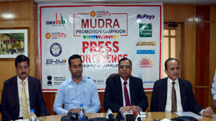 JK Bank executive body addressing a press conference in Srinagar. —Excelsior/Shakeel JK Bank executive body addressing a press conference in Srinagar. —Excelsior/Shakeel