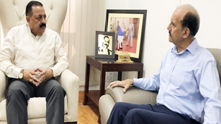 Union Minister Dr Jitendra Singh being briefed by Army Engineer-in-Chief (E-in-C), Lt Gen Suresh Sharma about the current status of major projects in the State of Jammu & Kashmir, at New Delhi on Sunday. Union Minister Dr Jitendra Singh being briefed by Army Engineer-in-Chief (E-in-C), Lt Gen Suresh Sharma about the current status of major projects in the State of Jammu & Kashmir, at New Delhi on Sunday.