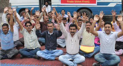 J&K Cultural Academy employees protesting in support of their demands on Monday. —Excelsior/Rakesh J&K Cultural Academy employees protesting in support of their demands on Monday. —Excelsior/Rakesh