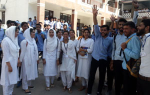 Degree College students protesting in Poonch on Tuesday. —Excelsior/Harbhajan Degree College students protesting in Poonch on Tuesday. —Excelsior/Harbhajan