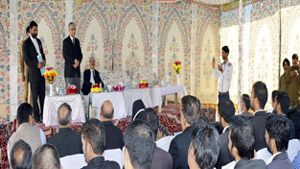 Chief Justice, Badar Durrez Ahmed interacting with judicial officers and lawyers at Anantnag on Saturday. Chief Justice, Badar Durrez Ahmed interacting with judicial officers and lawyers at Anantnag on Saturday.