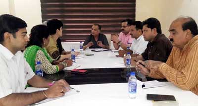 BJP general secretary, Harinder Gupta chairing party leaders meeting at Jammu on Monday. BJP general secretary, Harinder Gupta chairing party leaders meeting at Jammu on Monday.