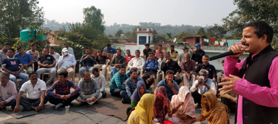 NPP president Balwant Singh Mankotia addressing a rally in Udhampur. NPP president Balwant Singh Mankotia addressing a rally in Udhampur.