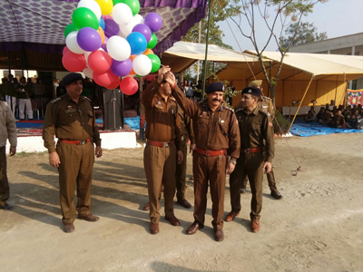 Police Officers inaugurating District Sports Festival at Samba. Police Officers inaugurating District Sports Festival at Samba.