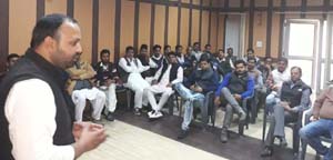 PCC gen secy Ch Shahnawaz addressing block convenors of Rajiv Gandhi Panchayati Raj Sangathan at Reasi. PCC gen secy Ch Shahnawaz addressing block convenors of Rajiv Gandhi Panchayati Raj Sangathan at Reasi.