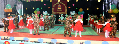 Tiny toddlers of TAPPS Domana presenting a dance performance during Annual Day function of the school. Tiny toddlers of TAPPS Domana presenting a dance performance during Annual Day function of the school.