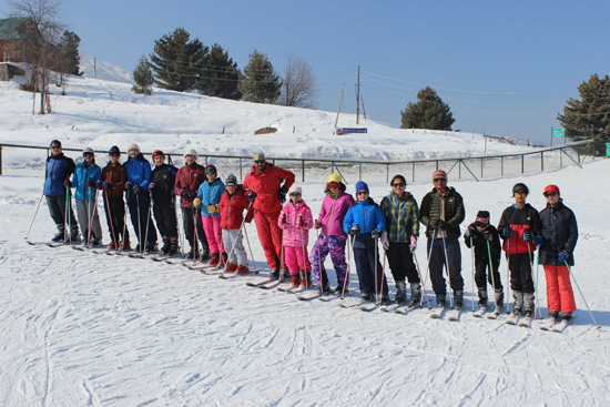 Skiers posing for a group photograph during Second Ski Course at IISM in Gulmarg. Skiers posing for a group photograph during Second Ski Course at IISM in Gulmarg.
