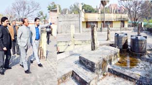 Minister for Law & Justice Abdul Haq Khan during his visit to High Court Complex, Jammu on Monday. Minister for Law & Justice Abdul Haq Khan during his visit to High Court Complex, Jammu on Monday.