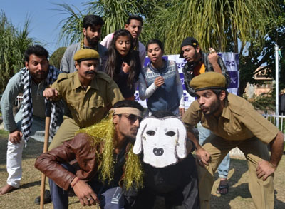 A scene from the play ‘Girgit’ presented in Natrang’s Sunday Theatre at Rani Park, Jammu. A scene from the play ‘Girgit’ presented in Natrang’s Sunday Theatre at Rani Park, Jammu.