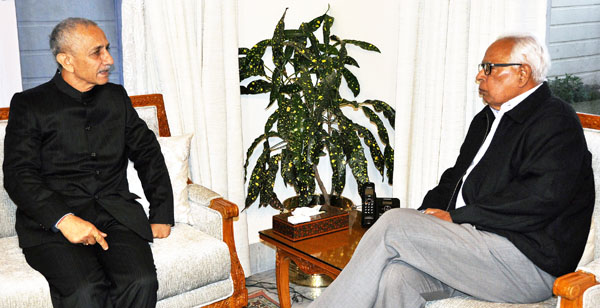 GOVERNOR MEETING SHRI DINESHWAR SHARMA, REPRESENTATIVE OF GoI-5