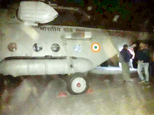 Rajouri accident victims being evacuated in IAF chopper to Jammu. -Excelsior/Bhat Rajouri accident victims being evacuated in IAF chopper to Jammu. -Excelsior/Bhat