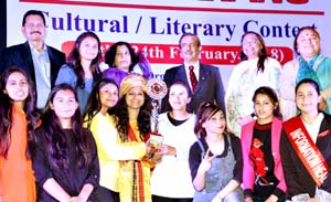 Winners of Yuvtarang posing along with the dignitaries in Jammu. Winners of Yuvtarang posing along with the dignitaries in Jammu.