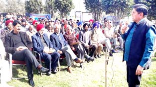 PoK DPs leader Rajiv Chuni addressing public meeting in Jammu. PoK DPs leader Rajiv Chuni addressing public meeting in Jammu.