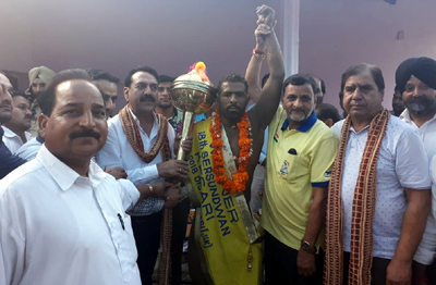 Winner of 18th Ser Sundwan Kesari Dangal Title being felicitated by the chief guest and other dignitaries on Monday. Winner of 18th Ser Sundwan Kesari Dangal Title being felicitated by the chief guest and other dignitaries on Monday.