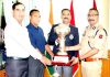 DGP Dilbag Singh honouring players of JKP team for emerging champions in All India Police Golf Tournament.