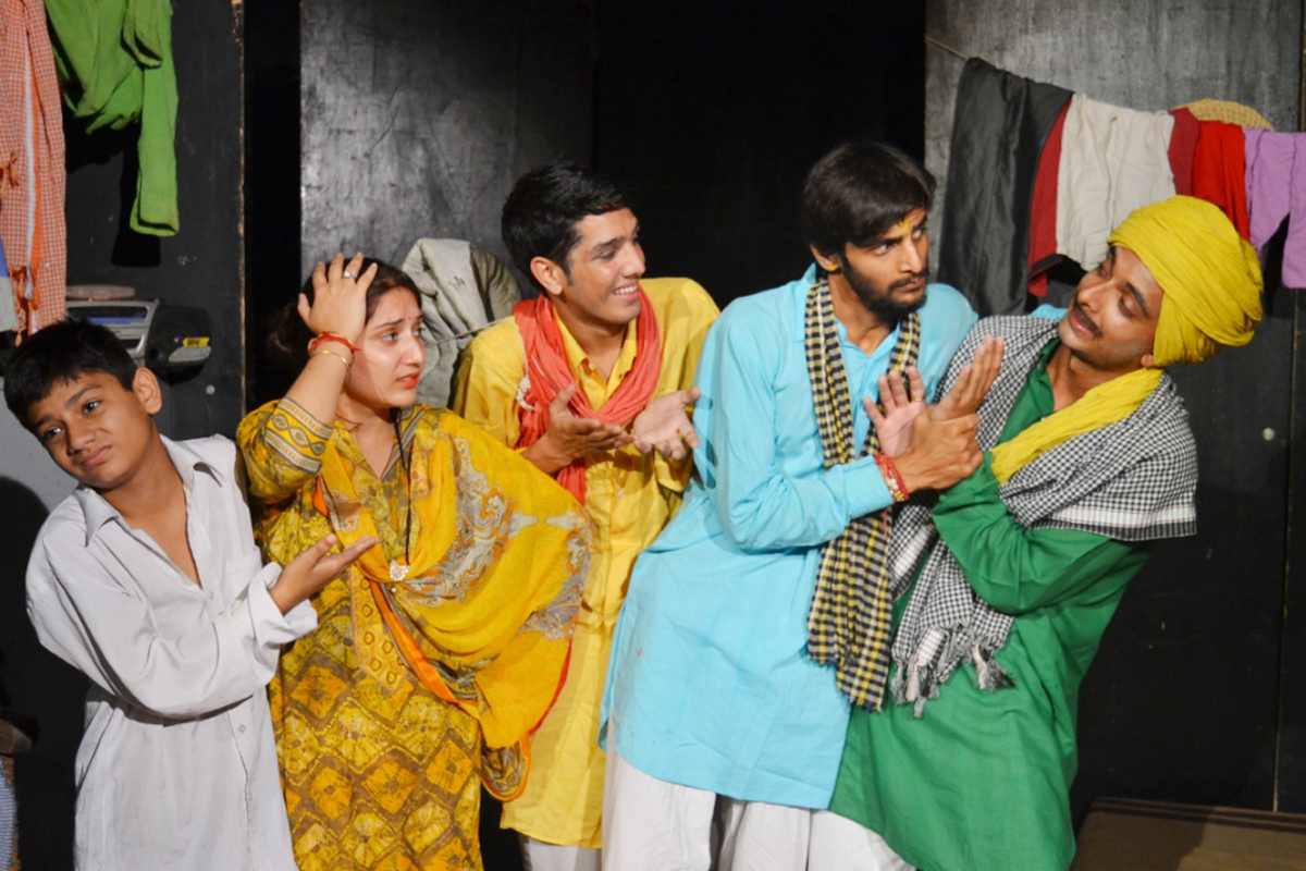 Artists performing in Hindi play ‘Naye Mehmaan’ at Jammu on Sunday. Artists performing in Hindi play ‘Naye Mehmaan’ at Jammu on Sunday.