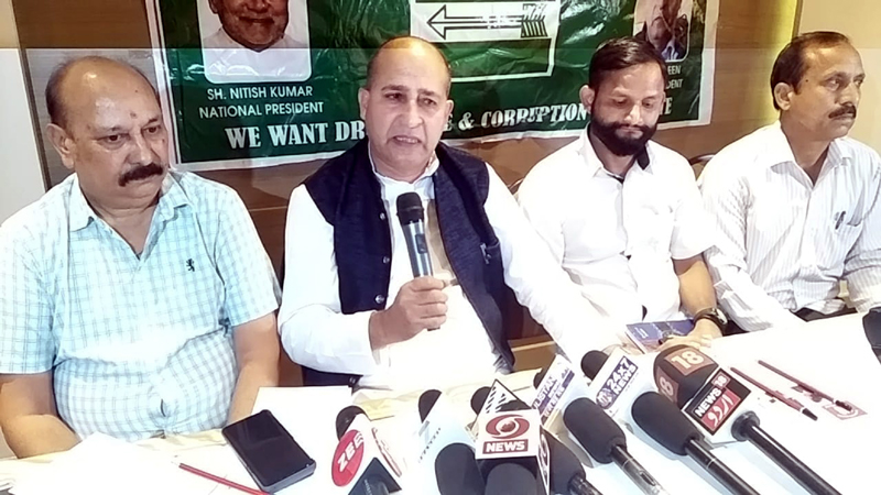 State president, JD(U), G M Shaheen, along with other party leaders, addressing a press conference at Jammu. State president, JD(U), G M Shaheen, along with other party leaders, addressing a press conference at Jammu.