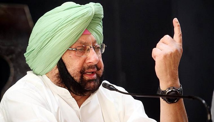 Ex CM Punjab Capt Amarinder Singh talking with media