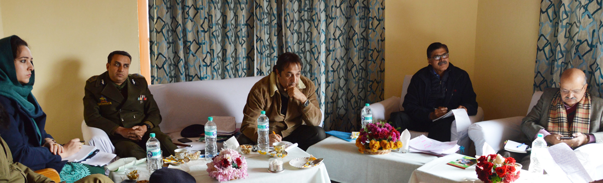 Advisor to Governor K Vijay Kumar & CS BVR Subrahmanyam interacting with public deputation at Chrar-e-Sharief on Sunday. Advisor to Governor K Vijay Kumar & CS BVR Subrahmanyam interacting with public deputation at Chrar-e-Sharief on Sunday.