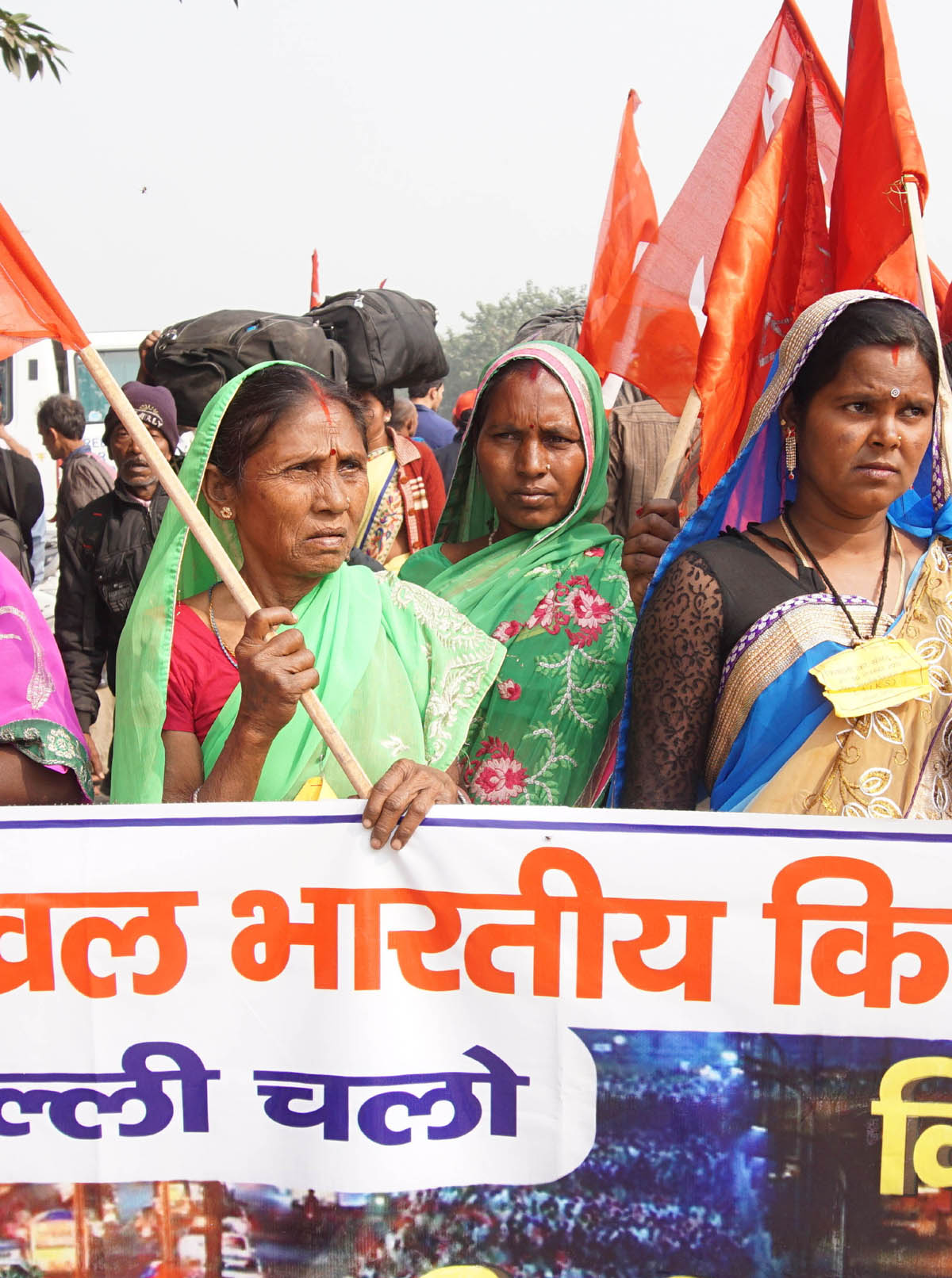 Farmers under the banner of Akhil Bharatiya Kisan Sabha marching to gather at Ram Lila Maidan to participate in tomorrow's march to Parliament in support of their demand of passing the Kisan Mukti Bill and demand for a special session of Parliament on the agrarian crisis,in New Delhi on Thursday. (UNI) Farmers under the banner of Akhil Bharatiya Kisan Sabha marching to gather at Ram Lila Maidan to participate in tomorrow's march to Parliament in support of their demand of passing the Kisan Mukti Bill and demand for a special session of Parliament on the agrarian crisis,in New Delhi on Thursday. (UNI)