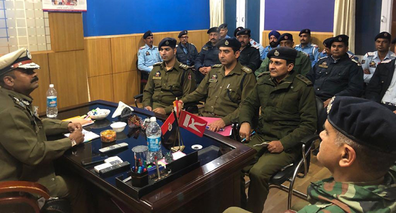 IGP Traffic, Alok Kumar holding a meeting of officers in Ramban on Wednesday. IGP Traffic, Alok Kumar holding a meeting of officers in Ramban on Wednesday.