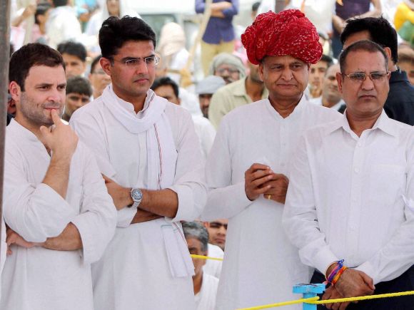 Rahul with pilot and gehlot